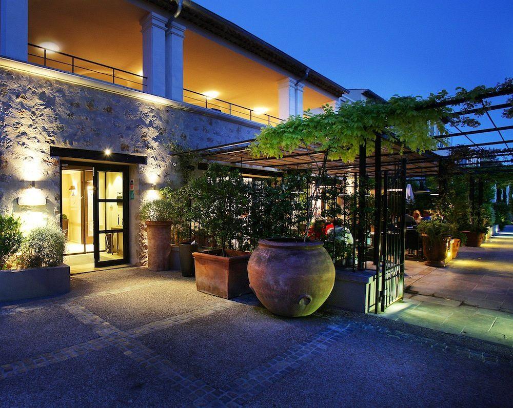 Residence Hoteliere 4 Etoiles Les Mas Du Grand Vallon Mougins Exterior photo