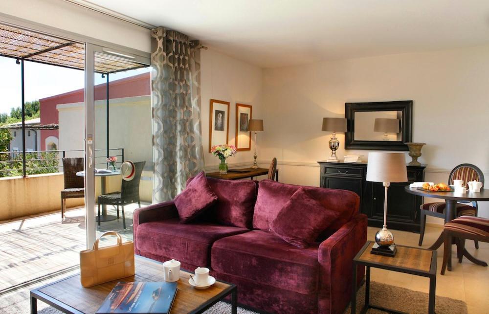 Residence Hoteliere 4 Etoiles Les Mas Du Grand Vallon Mougins Exterior photo