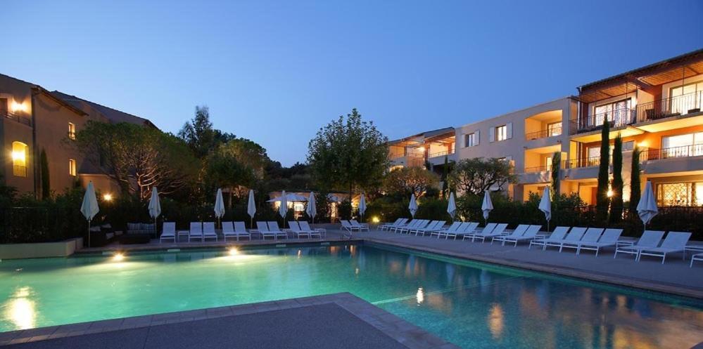 Residence Hoteliere 4 Etoiles Les Mas Du Grand Vallon Mougins Exterior photo