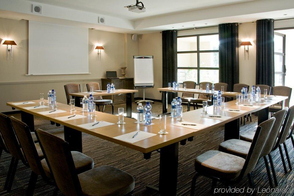 Residence Hoteliere 4 Etoiles Les Mas Du Grand Vallon Mougins Business photo